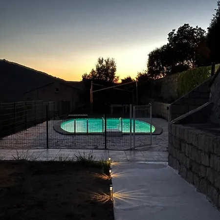 Hébergement de vacances Campana - *